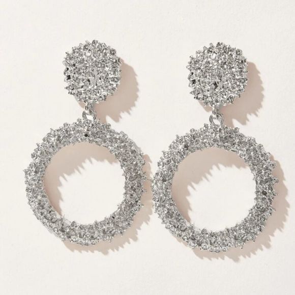 Textured Round Drop Shiny Silver Earrings - Picture 2 of 7